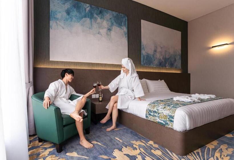 Трехместный Номер Deluxe, D Elegance Grand Bandar Seri Alam