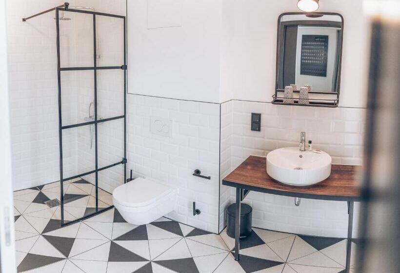 Апартаменты 1 Спальня, Weekly Boardinghouse