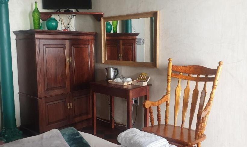 اتاق استاندارد اینتریور, Fountain Villa