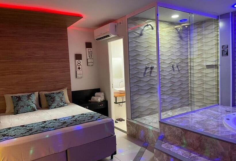 Quarto Deluxe com Hidromassagem, Green It Motel &