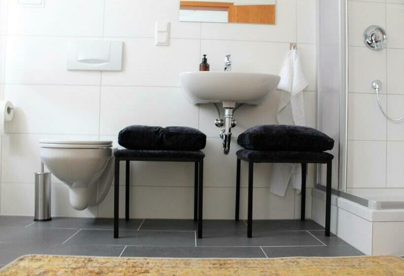 اتاق استاندارد یک نفره, Piesteritzer Hof   Hotel Garni