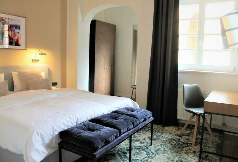 اتاق خانوادگی, Piesteritzer Hof   Hotel Garni