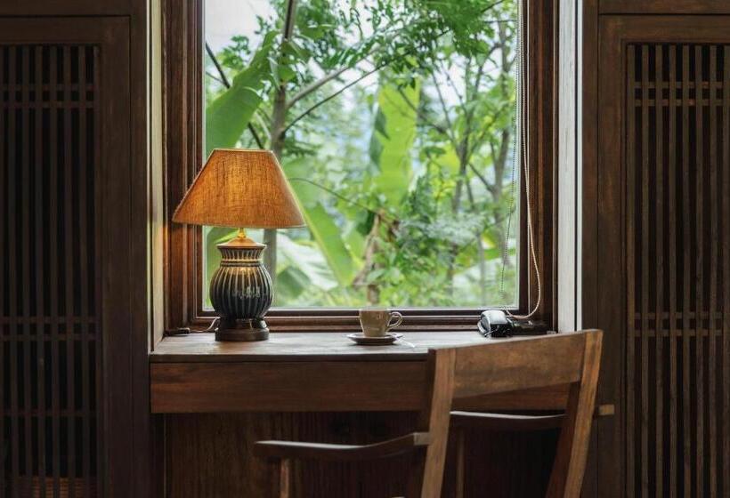 سوییت جونیور با بالکن, Avana Retreat
