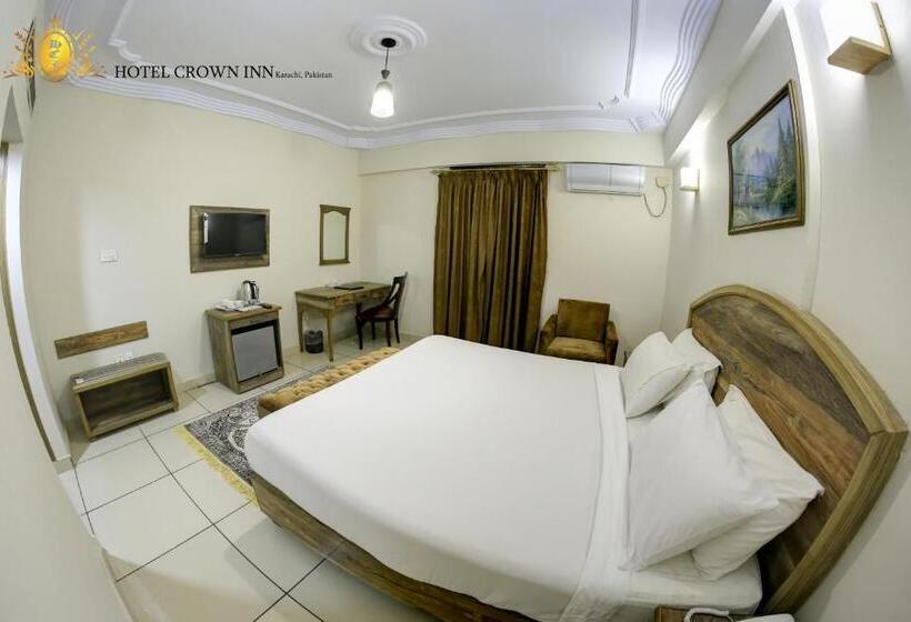اتاق لوکس, Crown Inn