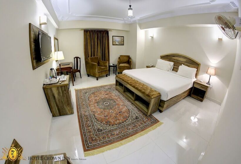 اتاق اجرایی, Crown Inn