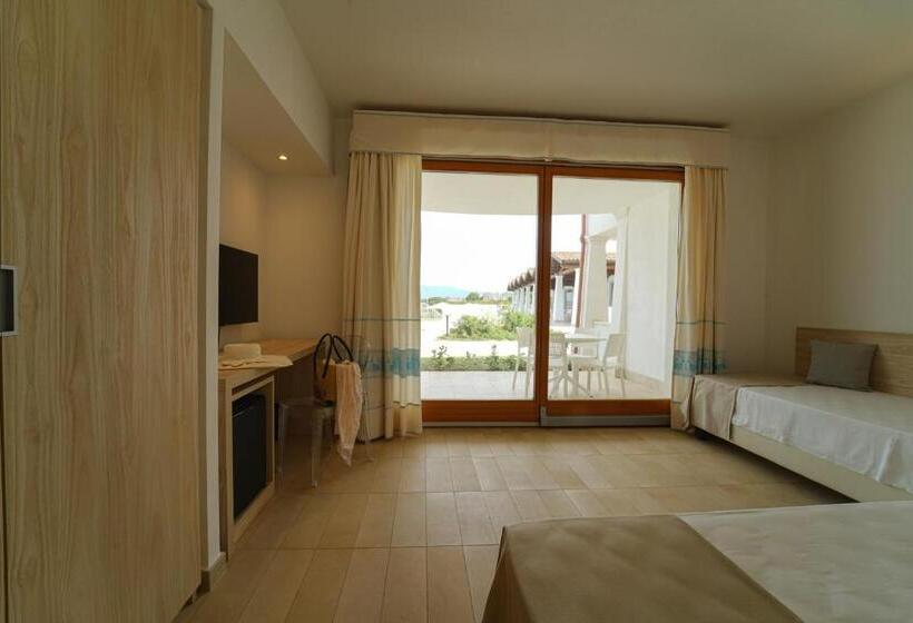 Семейный Номер, Gh Santina Resort & Spa
