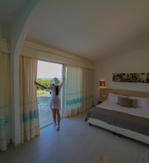 带海景的高档三人间, Gh Santina Resort & Spa