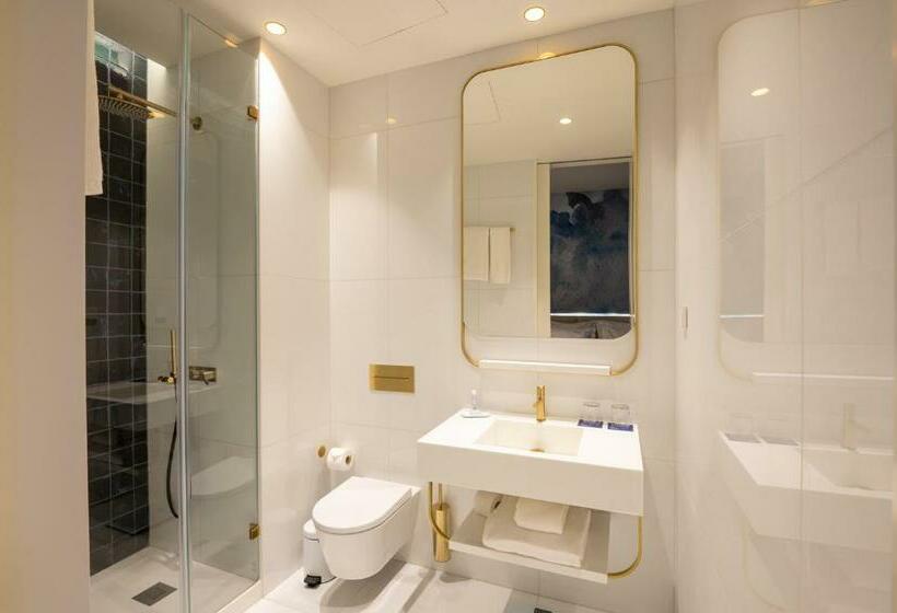 Classic Room with Views, Blue Liberdade