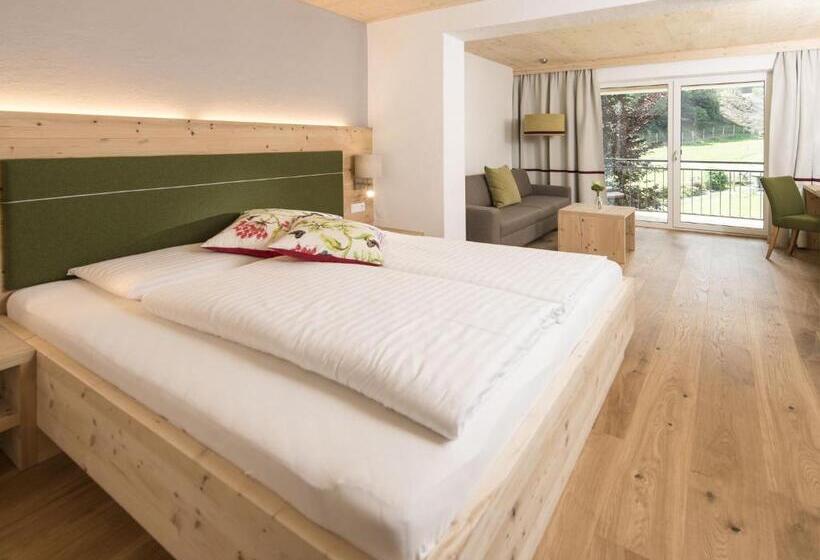 اتاق سوپریور با بالکن, Biohotel Rupertus