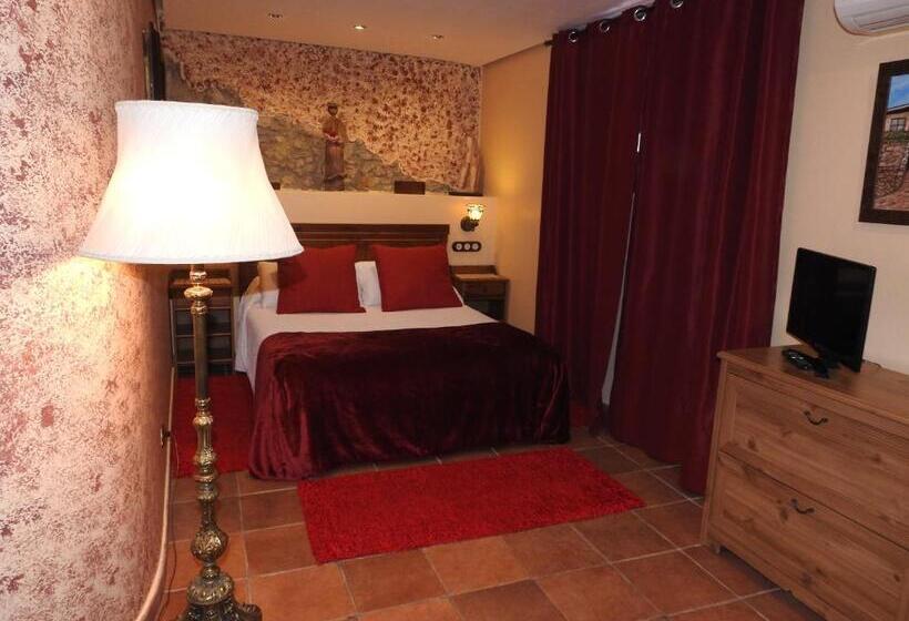 سوئیت با وان آب گرم, El Molí De Pontons Suites Con Jacuzzi Spa