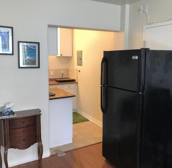 １ベッドルームアパートメント, Ellis House Bed & Breakfast