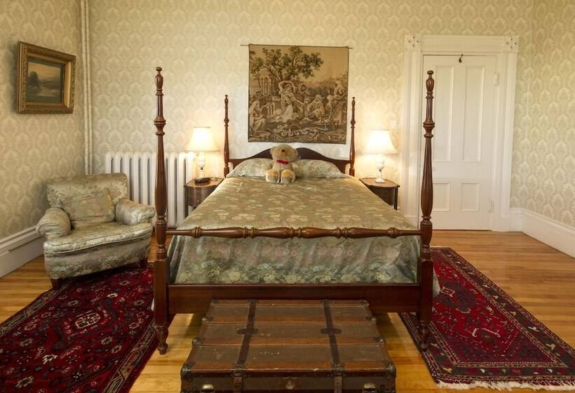 Люкс Премиум, Homeport Historic B&b