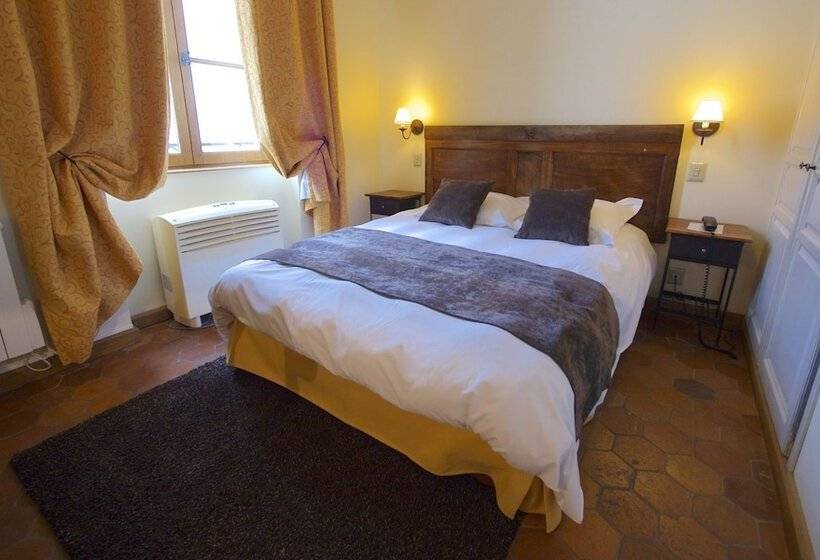 标准间, Hostellerie De La Tour D'auxois