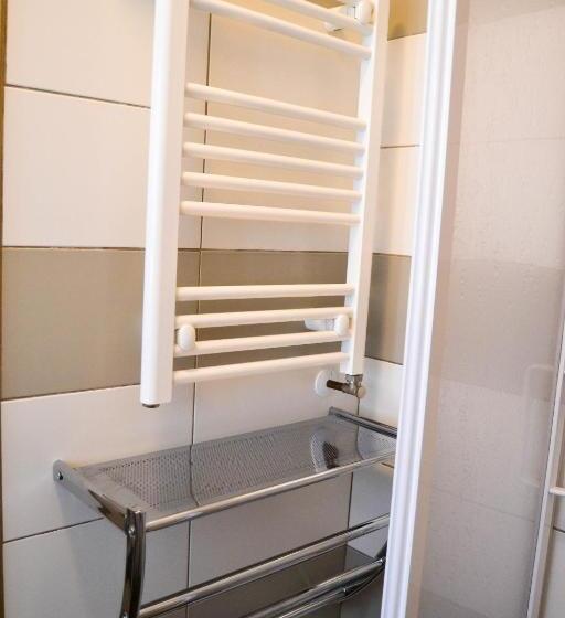 Номер Superior, Krakonos