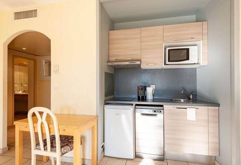 سوییت, Residhotel Golf Grand Avignon