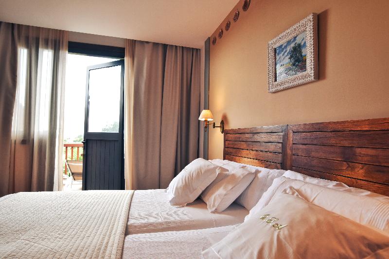 Superior Room with Terrace, Quinta De San Amaro Rias Baixas