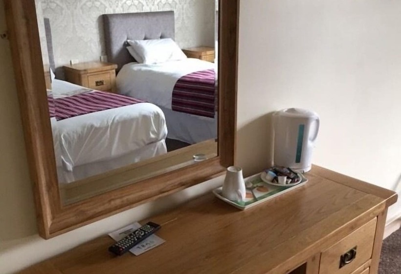 Номер Стандарт, Strawberry Bank Hotel, Nec