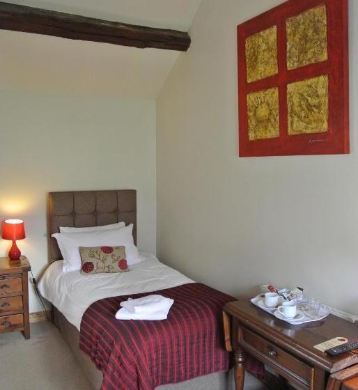 اتاق استاندارد, The Horse & Jockey Inn