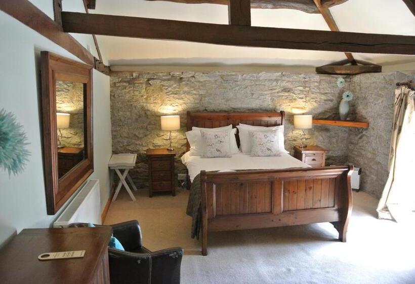 اتاق استاندارد با تخت بزرگ, The Horse & Jockey Inn