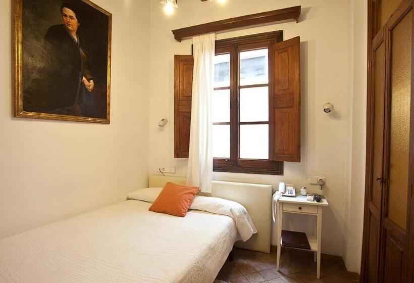 اتاق استاندارد یک نفره, Turismo De Interior Ca Sa Padrina