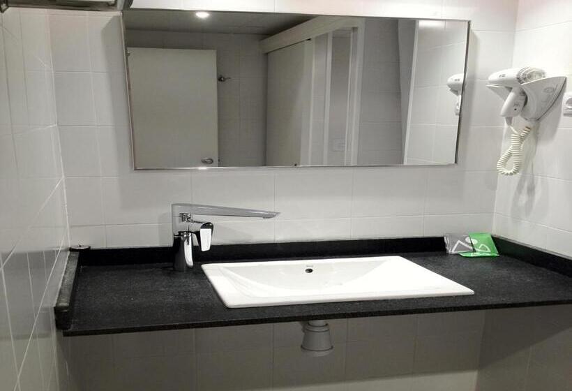 Семейный Номер, Campus Cerdanya