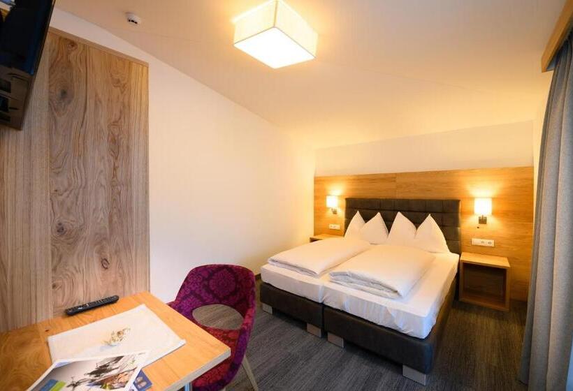 اتاق استاندارد یک نفره, Wander  Und Familienhotel Erika