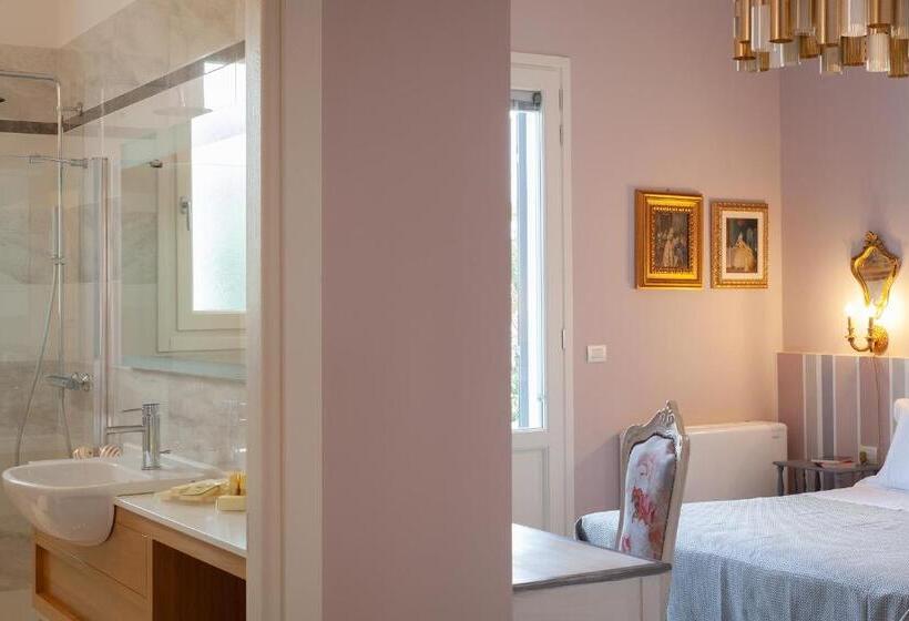 Номер Superior Кровать Кинг, Coclee Suite Palace