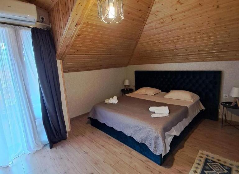 اتاق استاندارد با بالکن, Davit Batoni Guest House