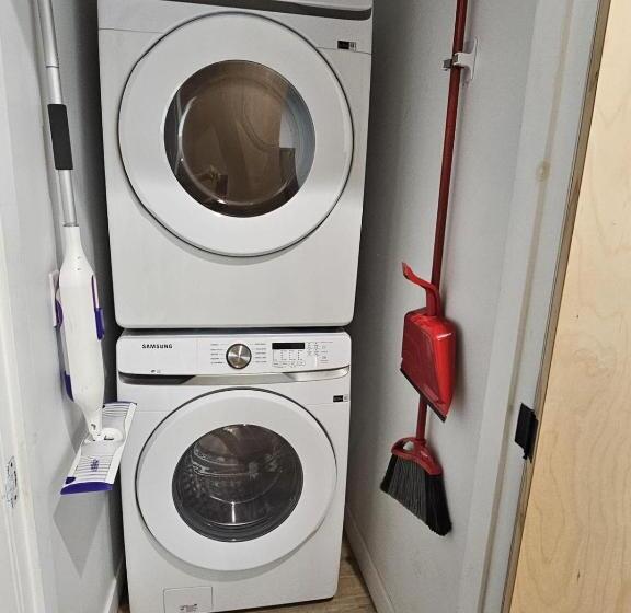 Дом 1 Спальня, Stayspro   Hollywood Homes Minutes To Everything Spacious And Free Parking
