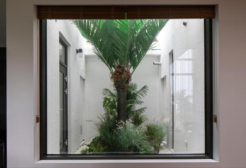 اتاق استاندارد, Velum Resort