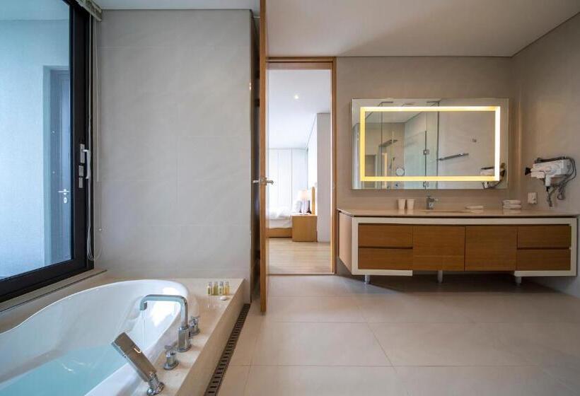 اتاق استاندارد با تراس, Velum Resort