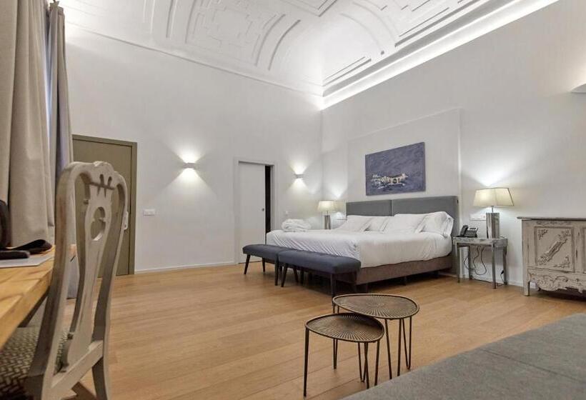 Deluxe Suite King Bed, Boutique Posada De La Sillería