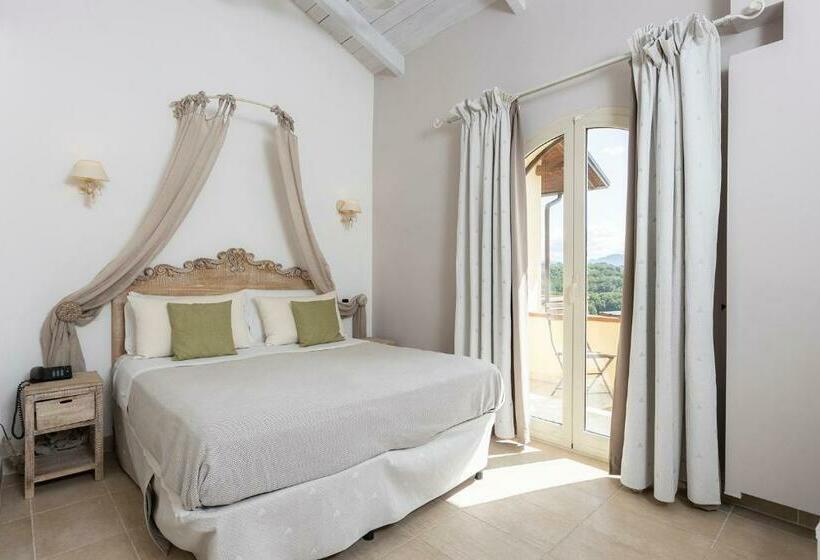 Номер Deluxe с Балконом, Relais Colle Buono