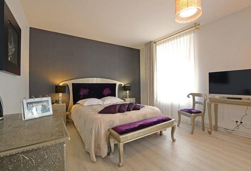 اتاق استاندارد سه نفره, Hôtel La Réserve