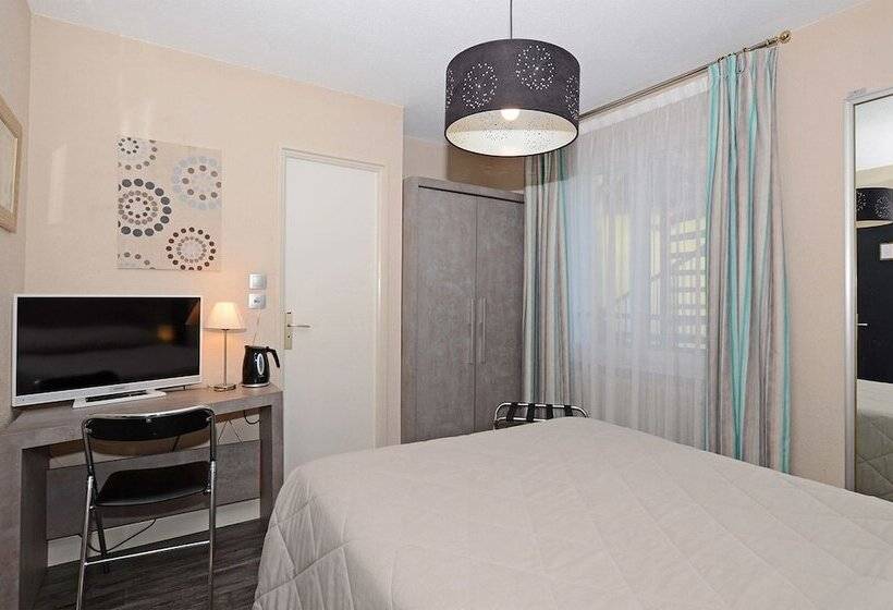 اتاق استاندارد, Hôtel La Réserve