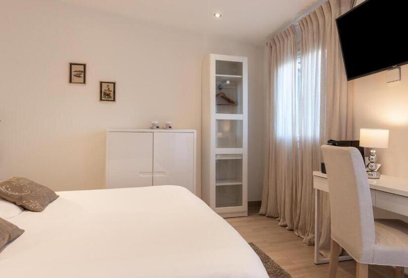Quarto Superior, La Bastide