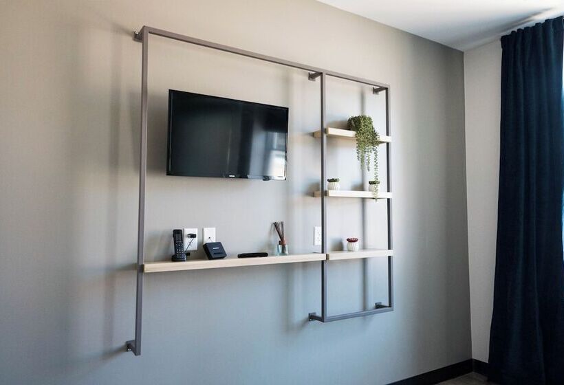 اتاق لوکس, Sova Microroom & Social