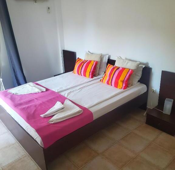 اتاق استاندارد, Vila Eclipse Mamaia Nord