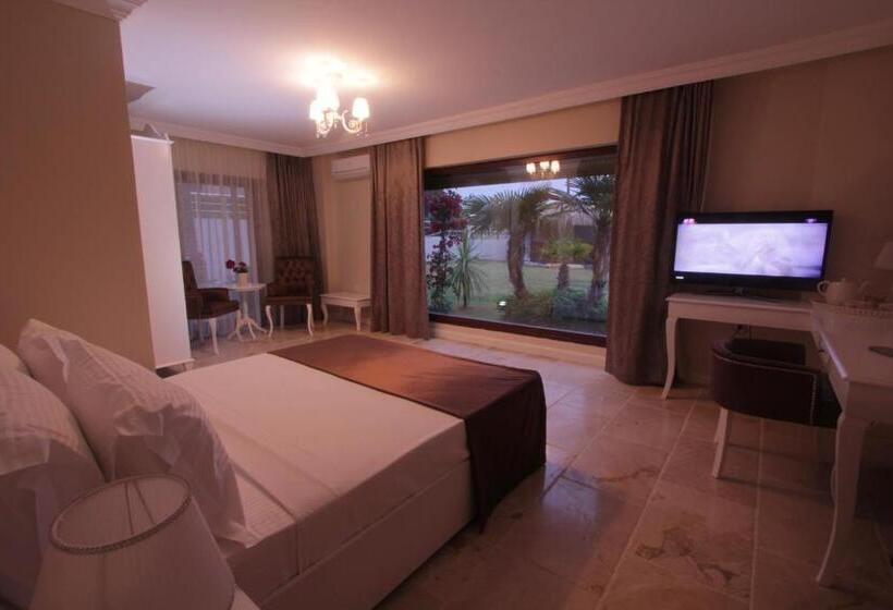 سوییت, Alaçatı çınar Boutique
