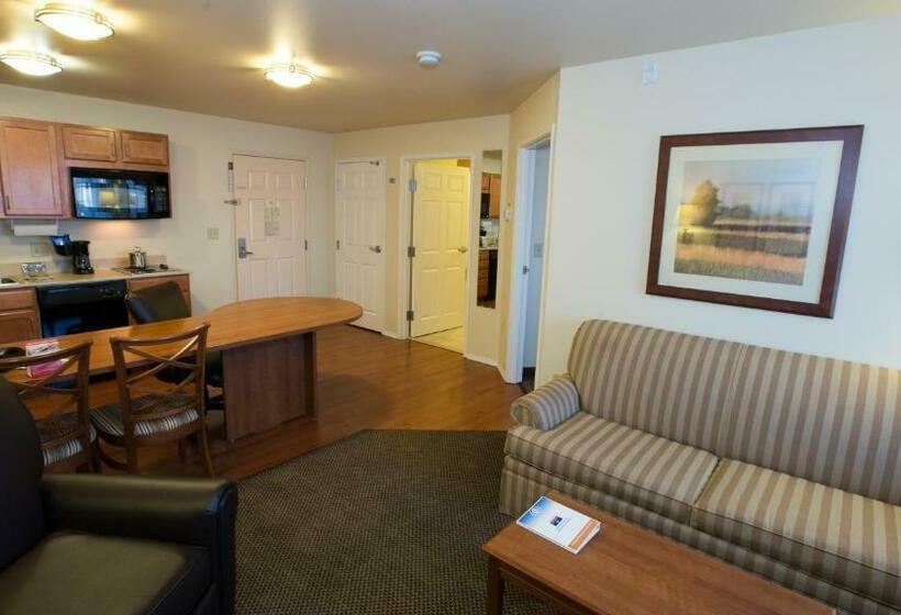 Suíte Cama King, Candlewood Suites Joplin, An Ihg