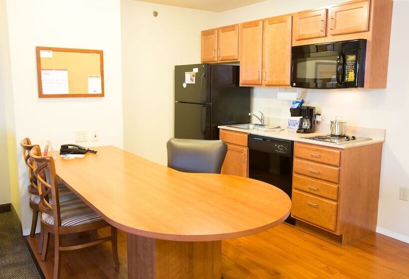 Люкс, Candlewood Suites Joplin, An Ihg