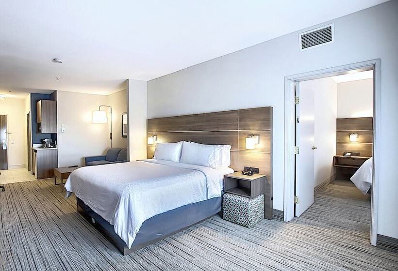 スイート, Holiday Inn Express Airport Calgary, An Ihg