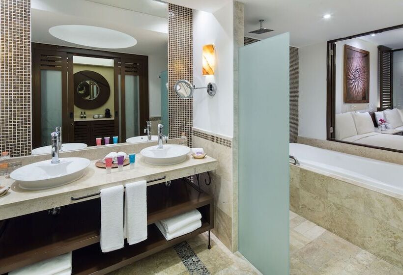 オーシャンビューのクラブルーム, Hyatt Ziva Los Cabos  All Inclusive