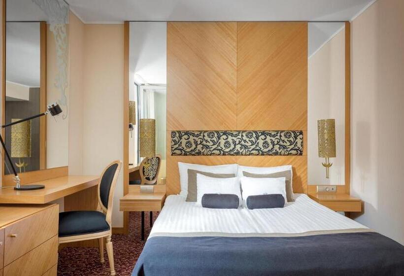 Номер Стандарт, Marmara Hotel Budapest