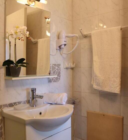 اتاق استاندارد, Elves Studios& Apartment's Sidari