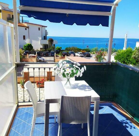 Четырехместный Номер Стандарт, La Terrazza Sul Mare