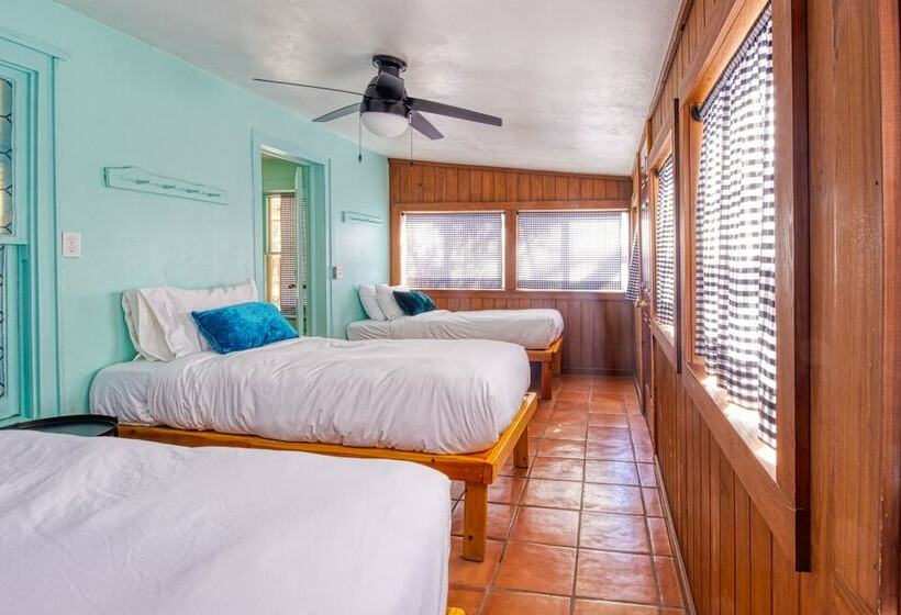 Хижина Deluxe, Frio River Cabins