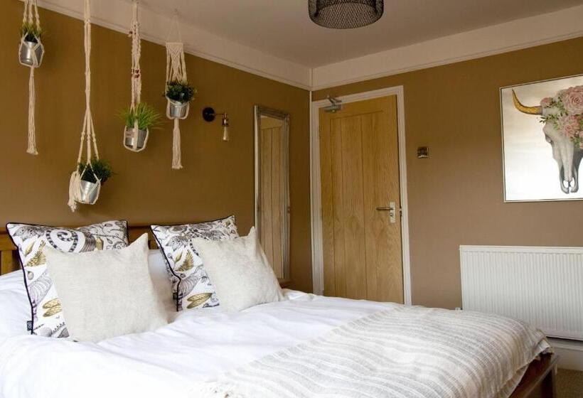 اتاق استاندارد با تخت بزرگ, The Riverside Rooms