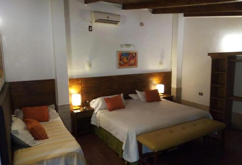 Номер Стандарт Трехместный, Boutique Hotel De La Fonte By Nordic