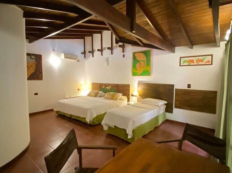 Номер Стандарт Трехместный, Boutique Hotel De La Fonte By Nordic